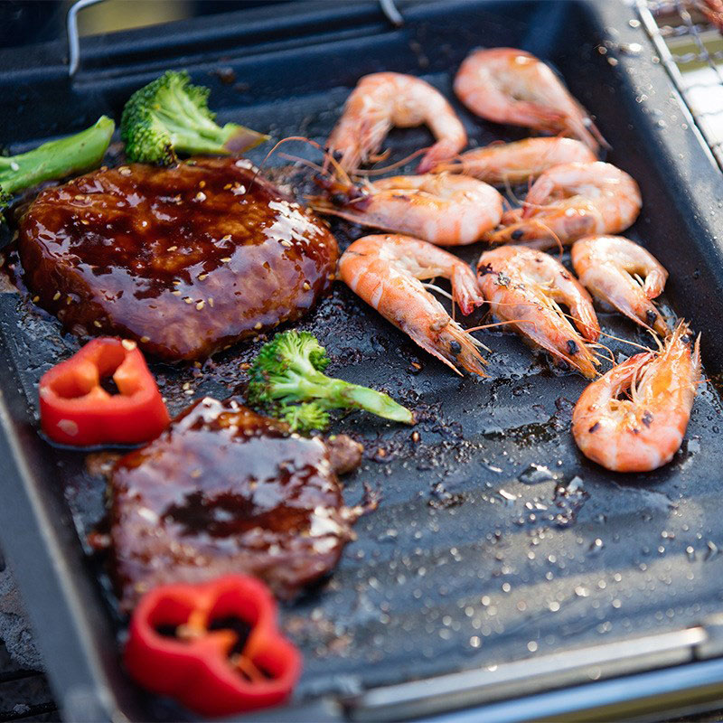 Poêle à griller carrée épaisse - Camping Cooking Candle avis et prix